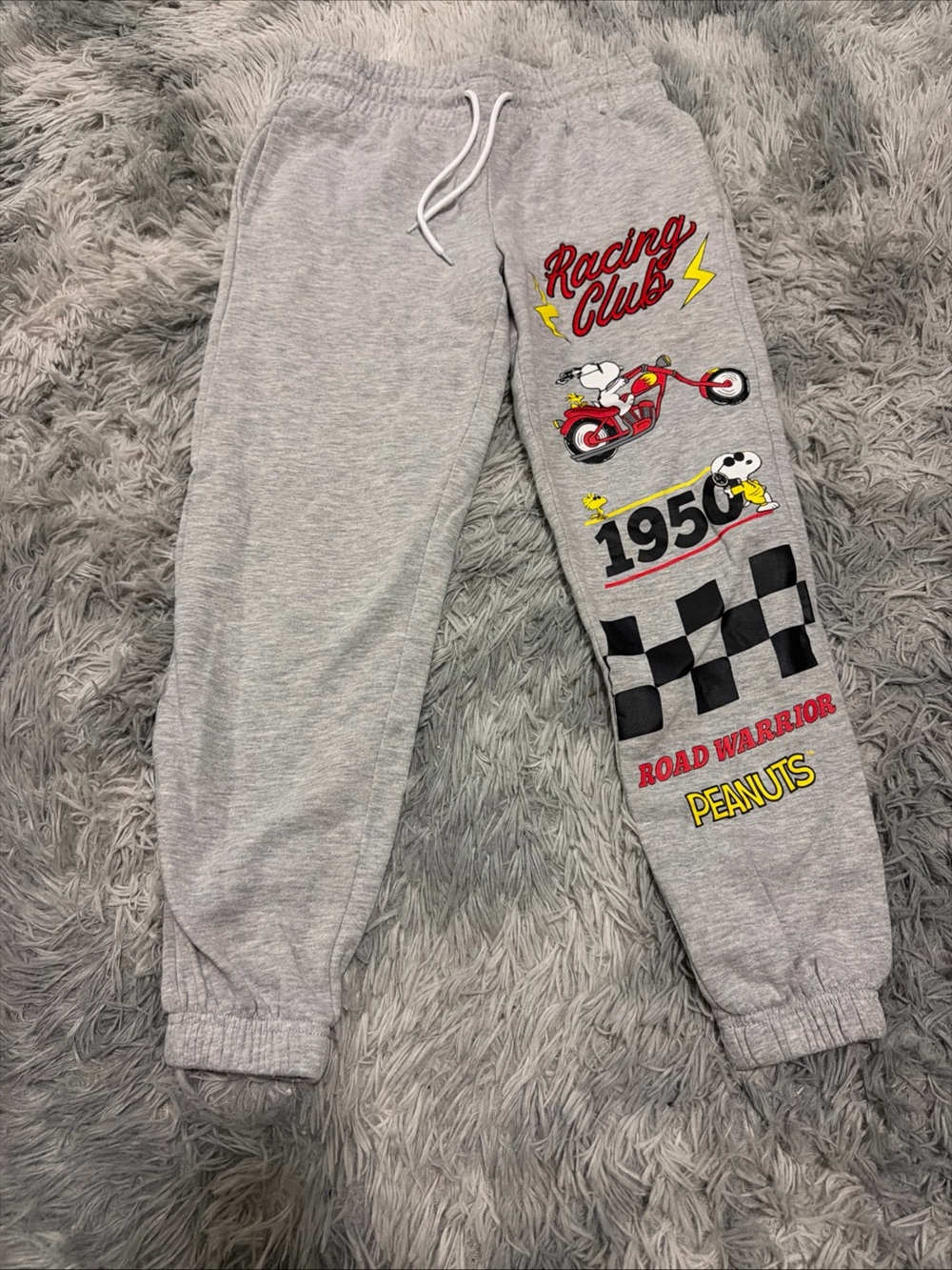 Peanuts Snoopy Racing Club Graphic Jogger Sweatpants Small